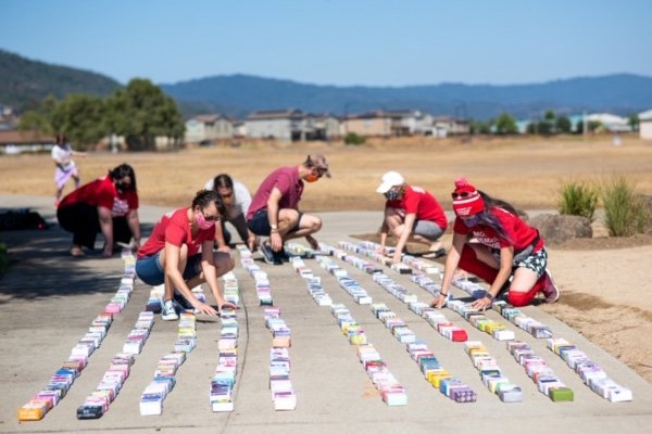 Moms Demand Action, Gilroy CA outdoor exhibition